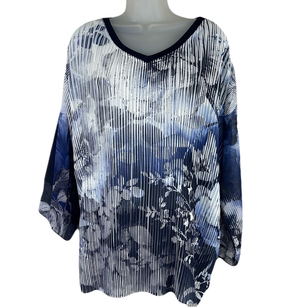 Christopher & Banks Dark Floral Top Size XL V Neck Sheer Crinkle Pleat Blue Boho